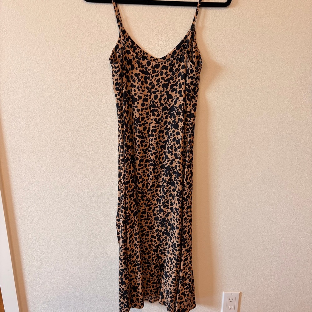 Reformation Crimini Dress – Havana Leopard Print - Picture 3 of 5